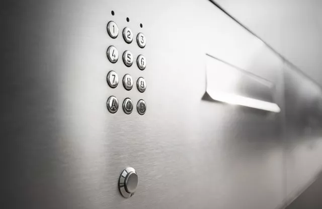 xnowoczesne_ogrodzenia_bielsko_biala_day_and_night_xcel_640x415_1.jpg.pagespeed.ic.VNzgeWUqEs